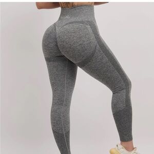 Gray High-Waisted Leggings Fem Curves